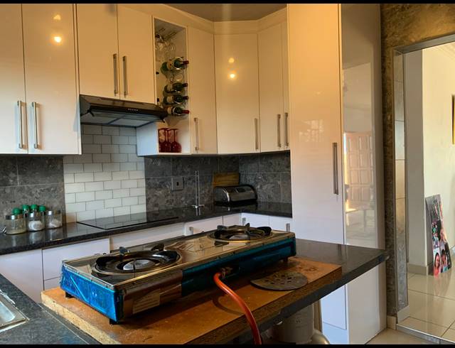 3 BEDROOM HOUSE FOR SALE IN MOHLAKENG